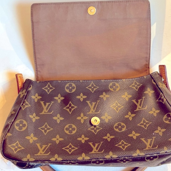 Louis Vuitton Handbag with dusting bag and box - Picture 3 of 5
